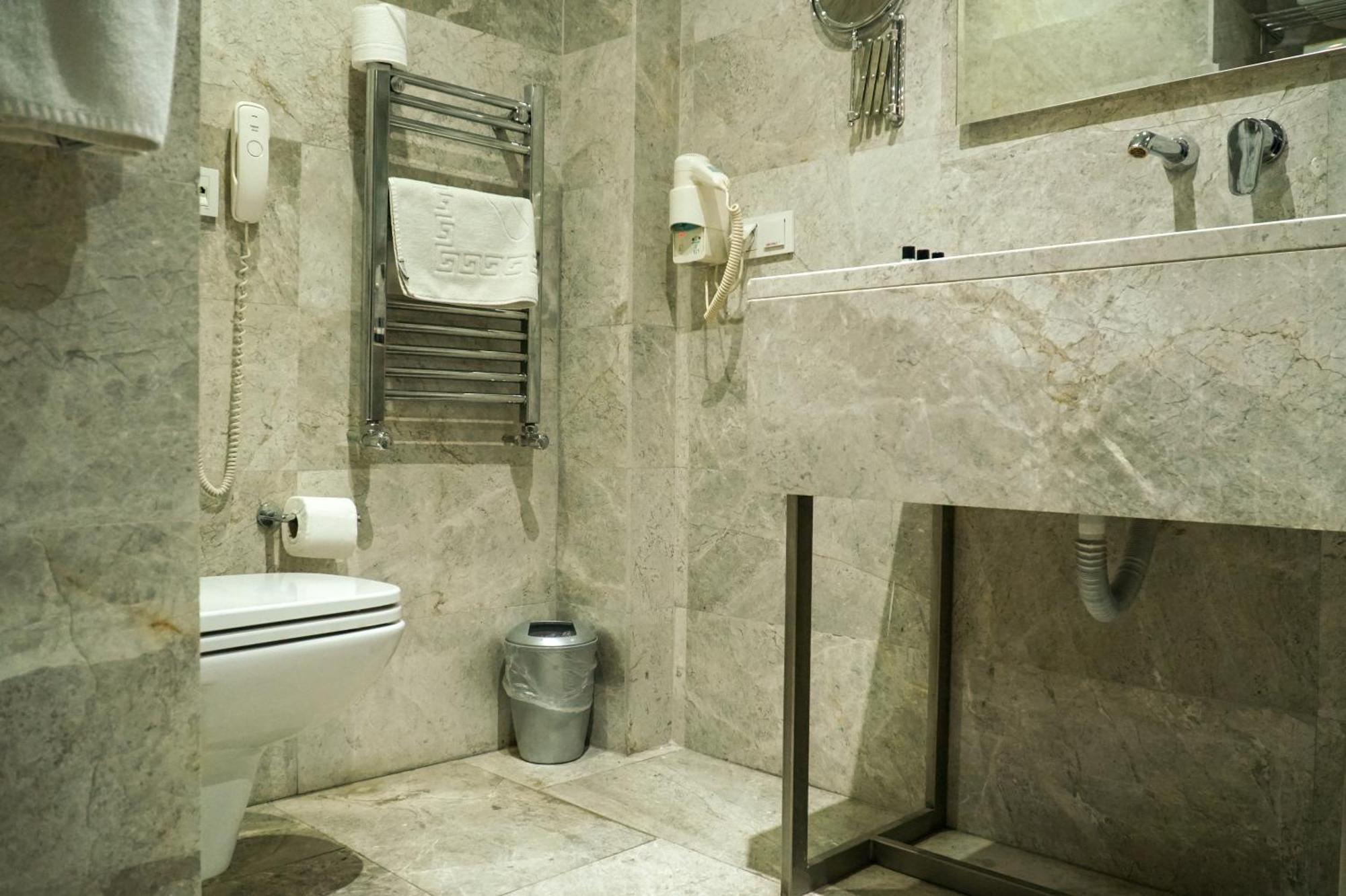 En Otel Karaca Eskisehir Exterior photo