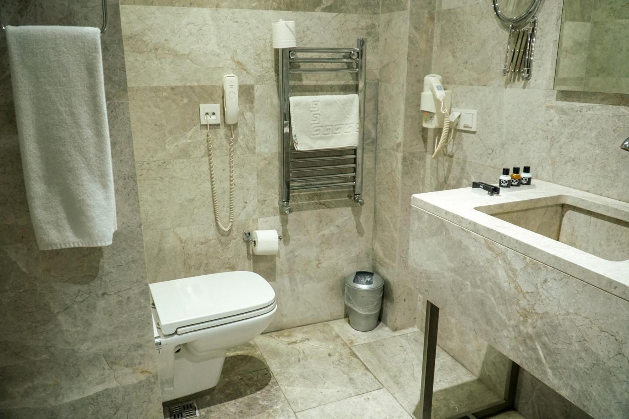 En Otel Karaca Eskisehir Exterior photo